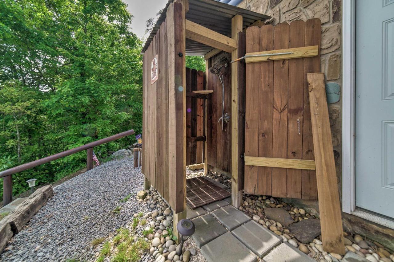 Sevierville Lake House With Deck And Foosball Table! מראה חיצוני תמונה